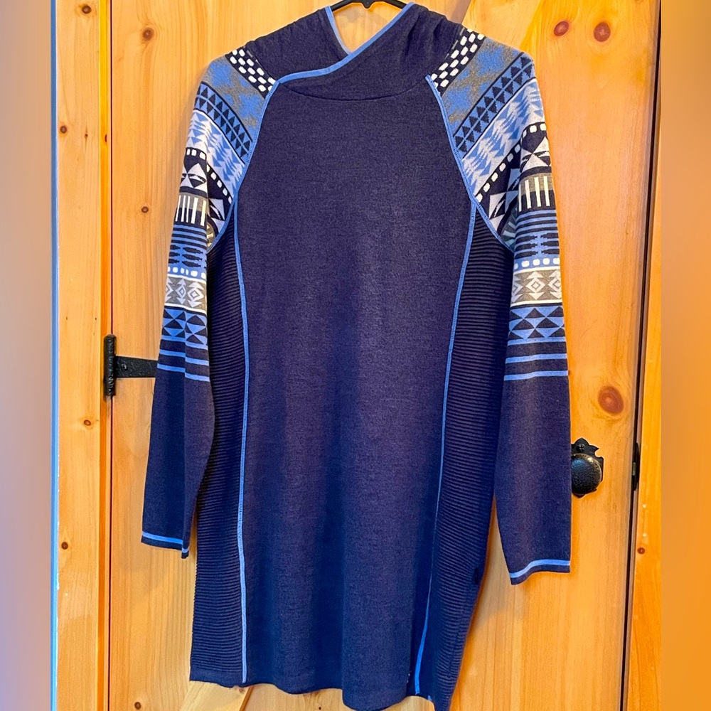 Krimson Klover Blue Sweater Dress
Designed in Boulder,Colorado

M;like new!